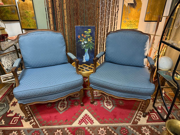 Pair of Vintage Blue Armchairs 30"Wx35"Tx27"D W2120 Pick Up Only