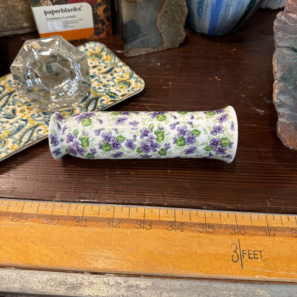 Lefton chintz bud vase 7"