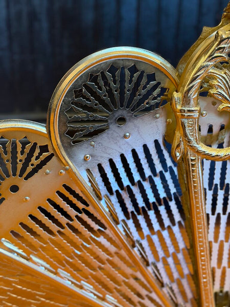 1451 collapsible fireplace screen