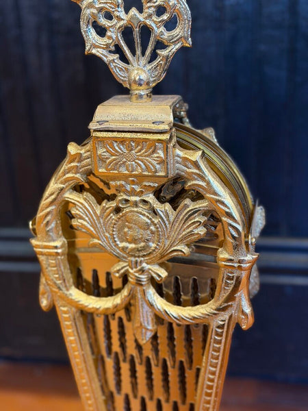 1451 collapsible fireplace screen