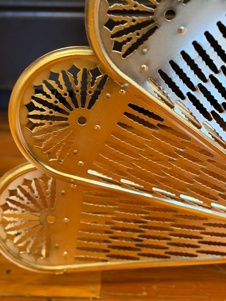 1451 collapsible fireplace screen