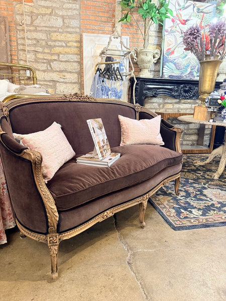 VINTAGE FRENCH SOFA IN NEW UPHOLSTERY 67L 24D 41T IN STORE PICK UP ONLY