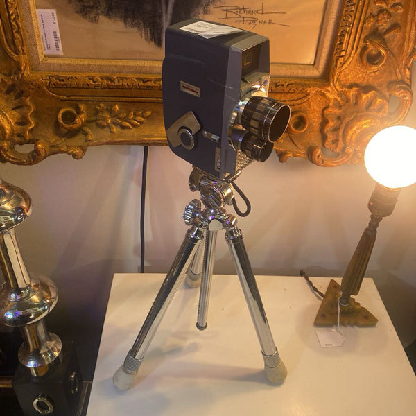 Sankyo 8mm move camera with tripod