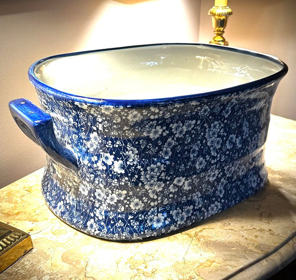 BLUE CALICO FOOT BATH. 18" X 12 1/2" X 8"H, STORE PICK UP