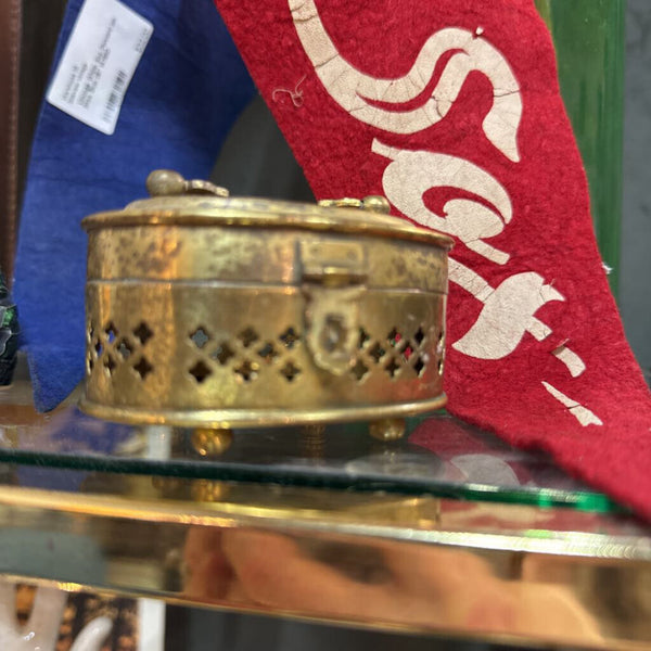 Small Brass Cricket Box W2141