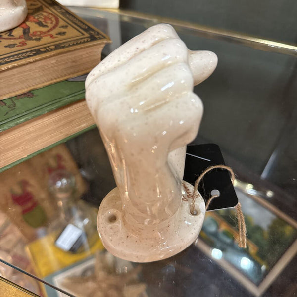 Wall Mount Ceramic Closed Hand W2150