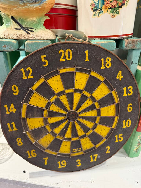 JFV ~ Vintage dart board
