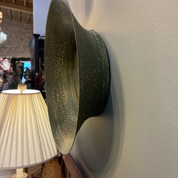 Uttermost Convex Mirror