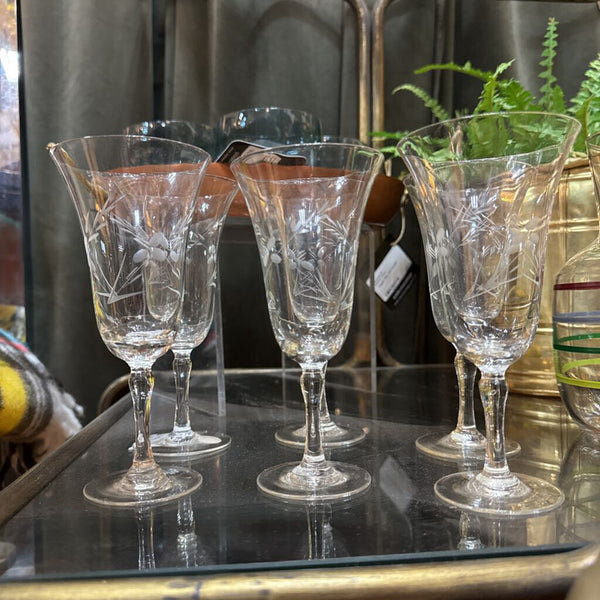 Set of Tulip Shaped Glasses W2174