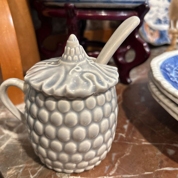 PORCELAIN JAM/HONEY POT