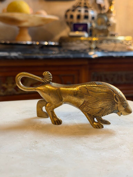 1520 Brass Lion