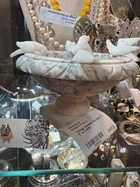 Vintage Alabaster Bird Bath 5"x 3" w 4 birds