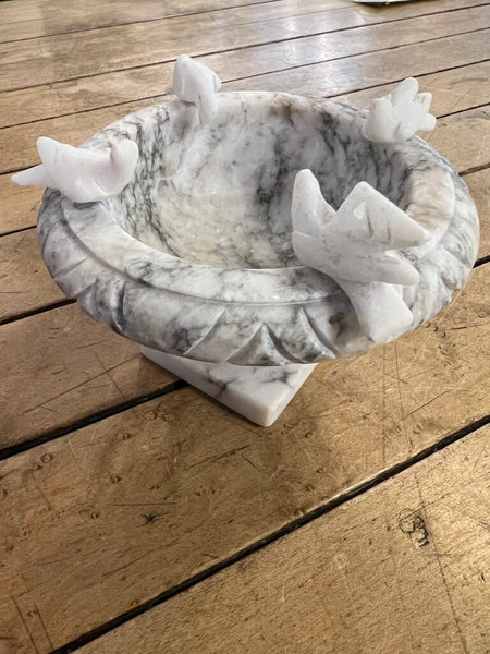 Vintage Alabaster Bird Bath 5"x 3" w 4 birds