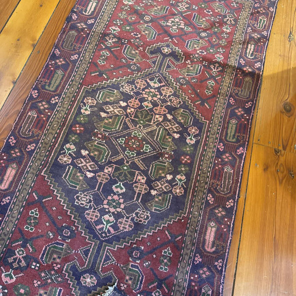 VINTAGE RUG TURKISH 3X7.1