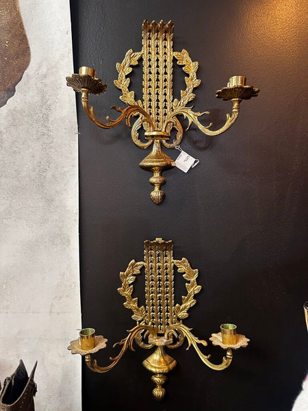 Pair of Vintage French Style Brass Wall Sconces 14T x 11W