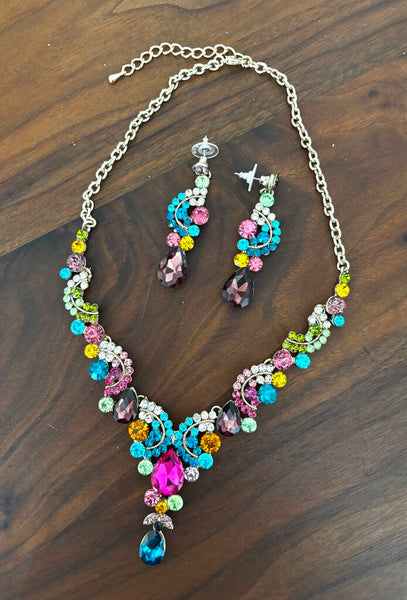 Multicolorful Rhinestones Gemstone Statement Jewelery Necklace and Earrings