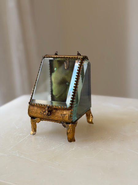 2374 Antique French Green Silk Pocket Watch/Jewelry Display Case