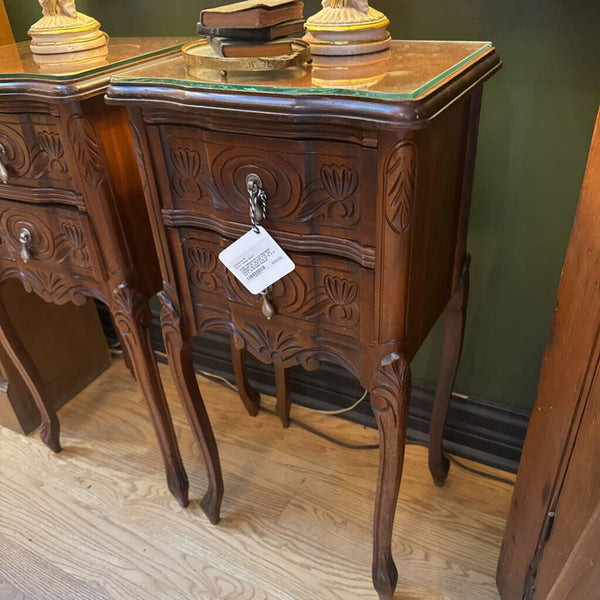 PAIR FRENCH STYLE BEDSIDE TABLES W/ GLASS TOP, AS FOUND. 29 1/4"H X 14 1/2"W X 11 1/2"D, IN STORE PICKUP