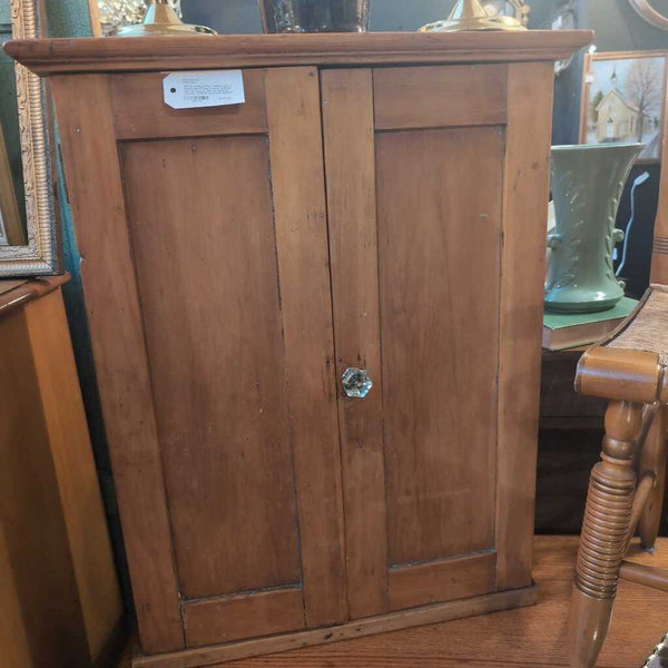 Pretty Antique Pine Cabinet with 2 Doors and 2 Fixed Interior Shelves. Can be Hung or Sits on Table or Counter. 25x7x31 IN STORE PICKUP