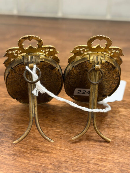 2249 Antique French Double Oval Bronze Frame w/ Wreath Detail