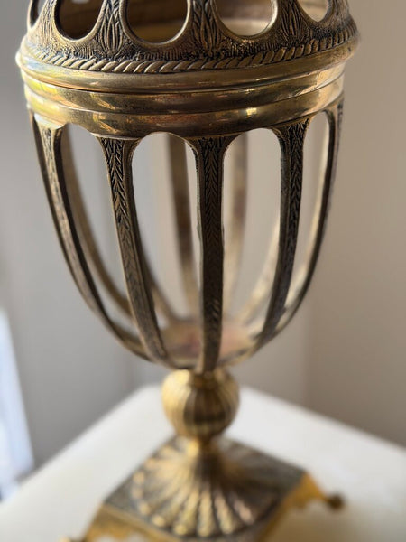 1593 Caged Brass Lidded Urn (no glass)