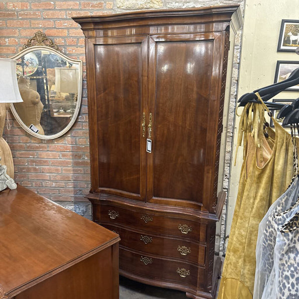 HENREDON ARMOIRE ONE PICE 79T 40W 19D IN STORE PICK UP ONLY