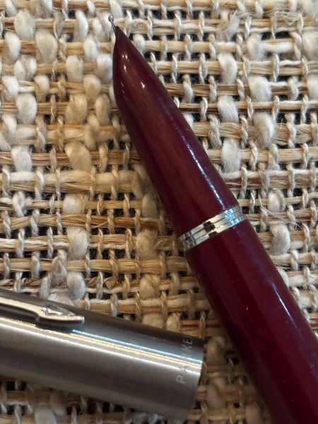 Vintage Parker "21" Maroon Fountain Pen