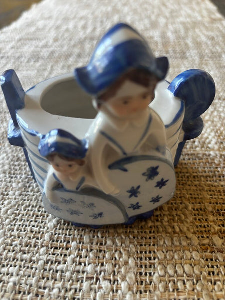 Vintage Dutch Girls Planter/Match Holder Blue & White-Japan