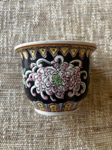Vtg Chinese Famille Noire Black Floral Porcelain Cachepot