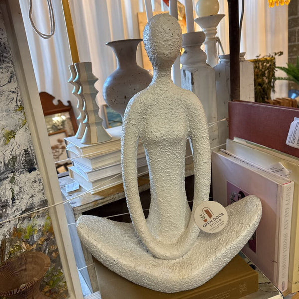Vintage ceramic sculpture figure large, heavy, indoor pick up only