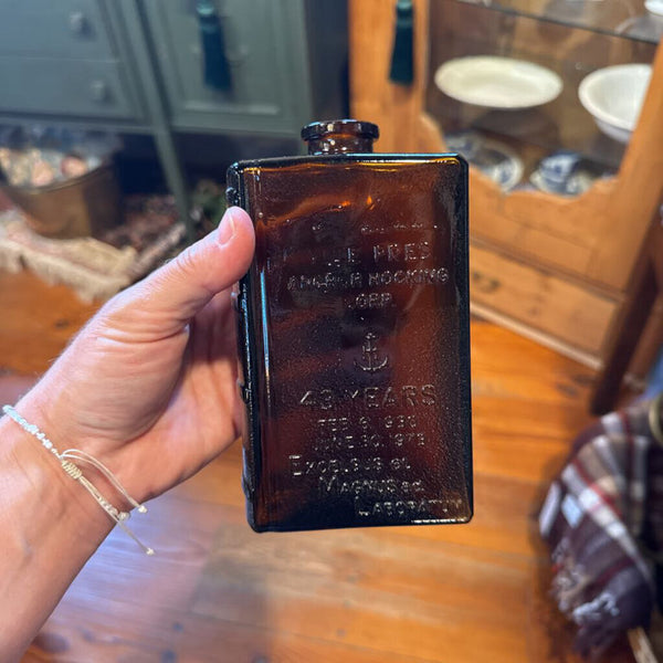 Anchor Hocking Vice Pres Amber bottle