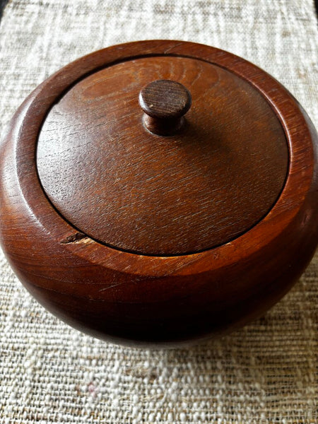 Vintage Wooden Bowl w/Lid