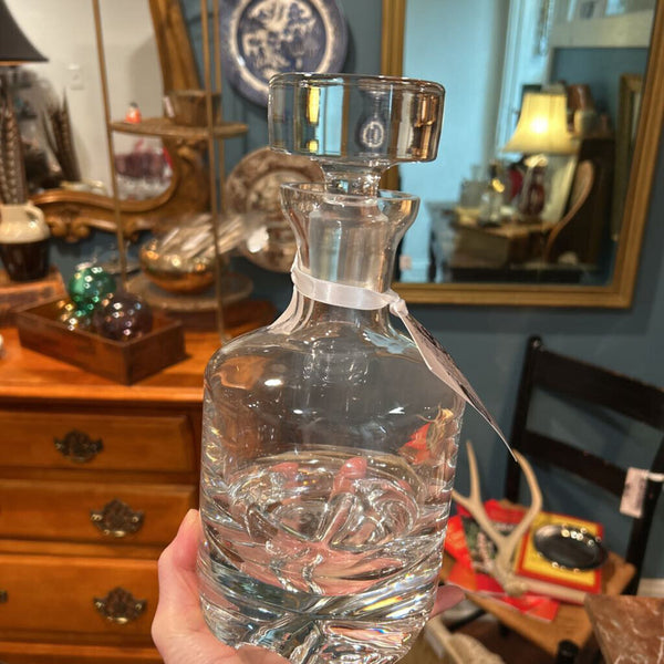 GORGEOUS CRYSTAL DECANTER 9,5" T