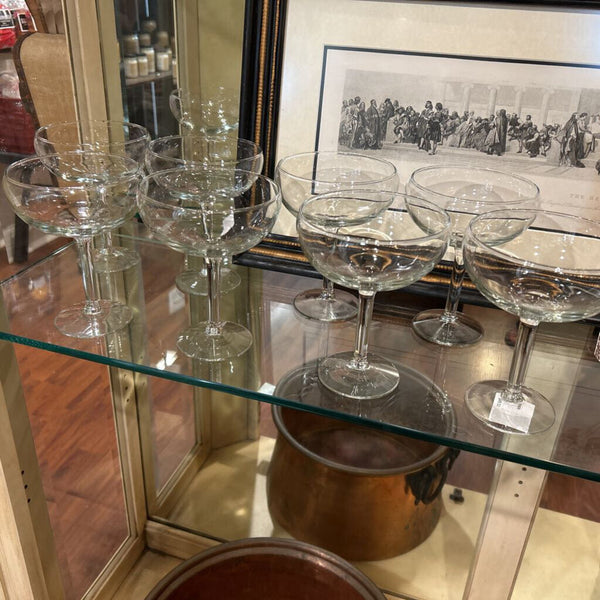 LARGE CHAMPAGNE GLASSES SET OF 8