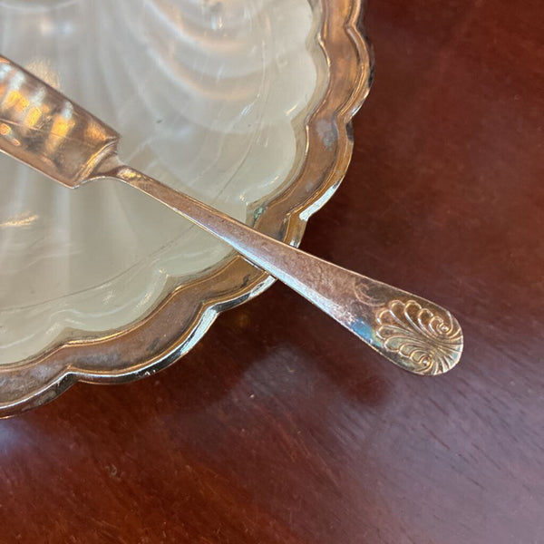 Vintage Lidded Silver Plate Clam Dish w/ Knife 5" x 5"