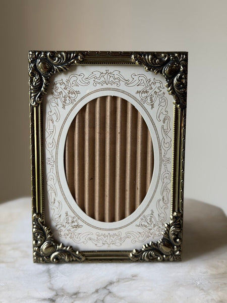 Metal Vintage Frame