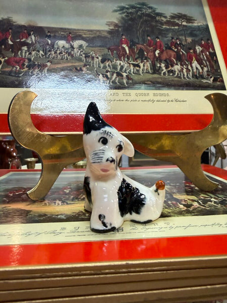 Ceramic Robert Simmons Black and White Dog 3" W2359