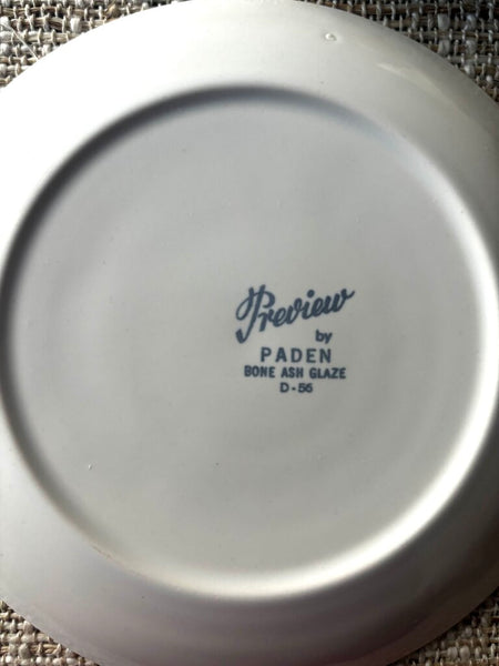 Set of 8 Vintage Paden City Pottery Plates w/ a Southern Plantation and Horse-Drawn Carriage Design 7.5R