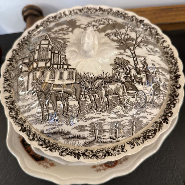 English ironstone Royal Mail by Myott England covered dish excellent condition