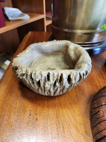 Pottery dish/planter