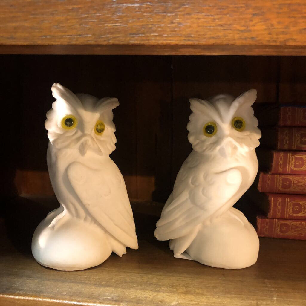 Set of 2 vintage White Stone Owls