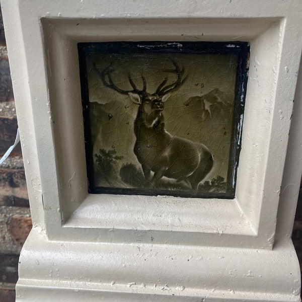 Steel corbel with deer tile