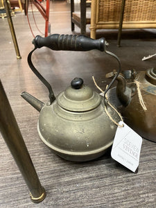 Copper Kettle with Wooden Handle H1119