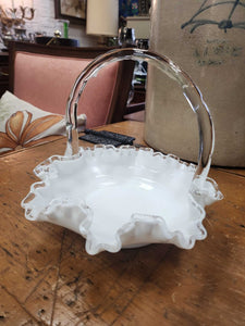 White ruffled basket 8 x 7 tall